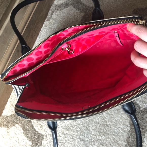 EUC ☆ 2 - Kate Spade Vintage Bag's - Picture 3 of 16